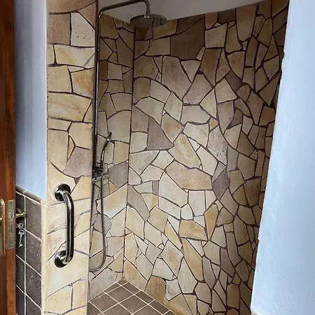 度假居 El Paraiso En 廷达亚
